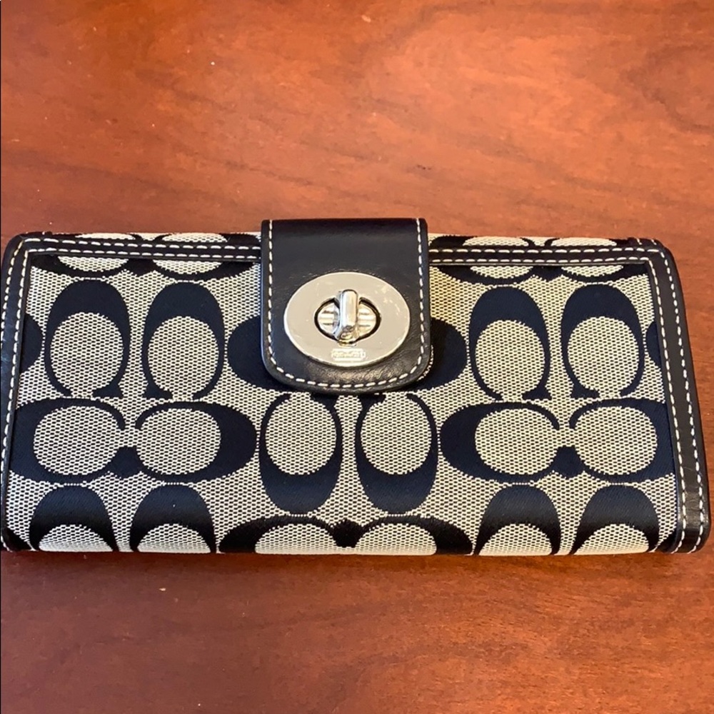 Coach wallet